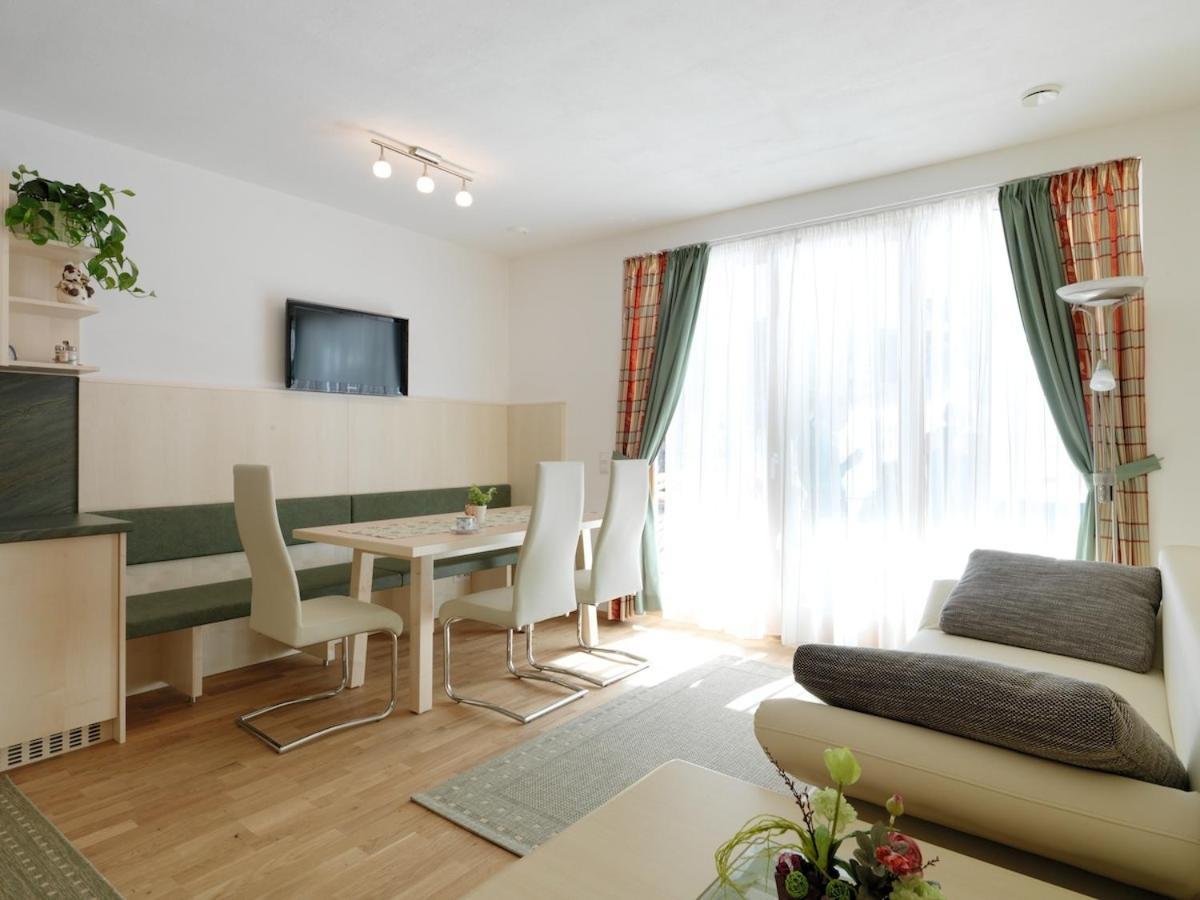 Ferienwohnung Almhaus Nassfeld Sonnenalpe Nassfeld Zimmer foto