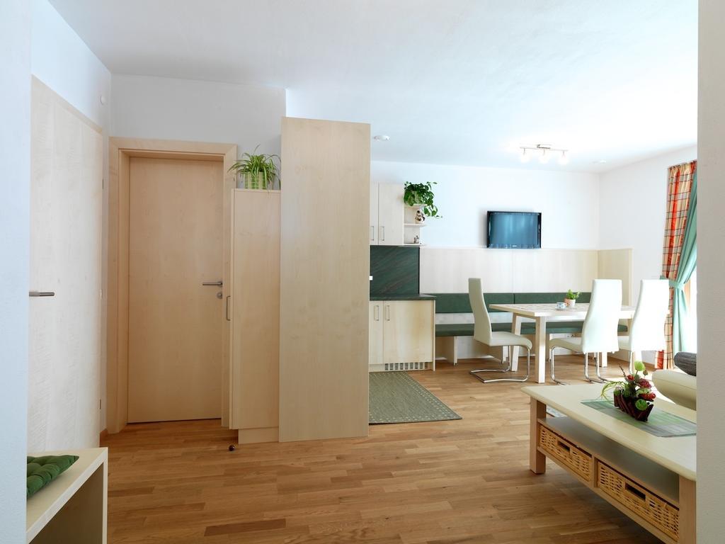 Ferienwohnung Almhaus Nassfeld Sonnenalpe Nassfeld Zimmer foto